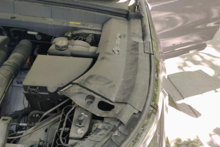 Used Li Auto L9 2022 Max model Engine Bay Left
