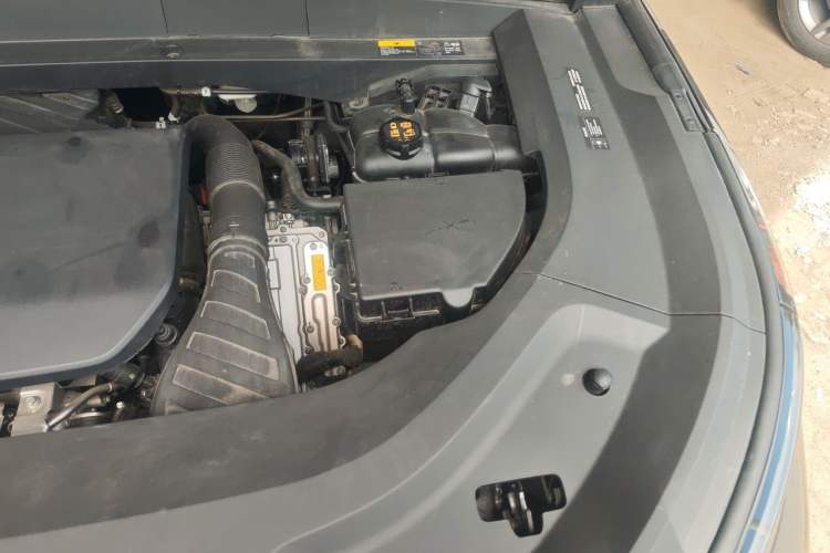 Used Li Auto L9 2022 Max model Engine Bay Left