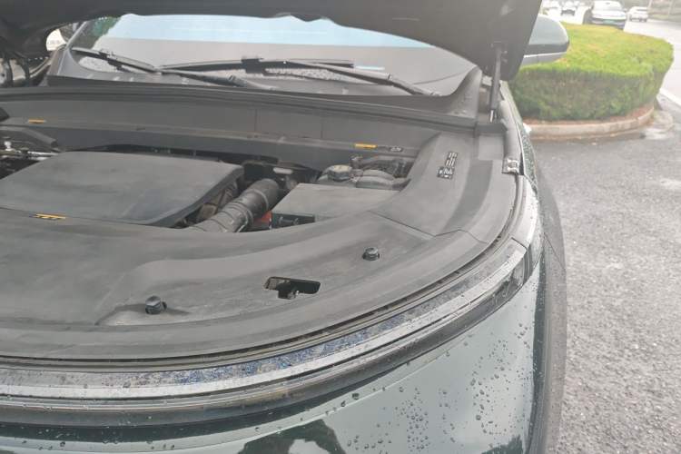 Used Li Auto L9 2022 Max model Engine Bay Left