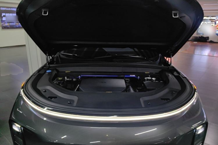 Used Li Auto L9 2022 Max model Engine Bay