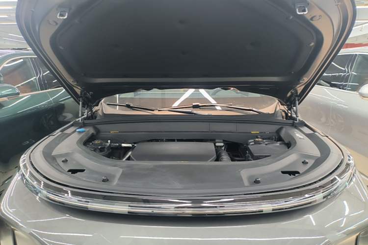Used Li Auto L9 2022 Max model Engine Bay