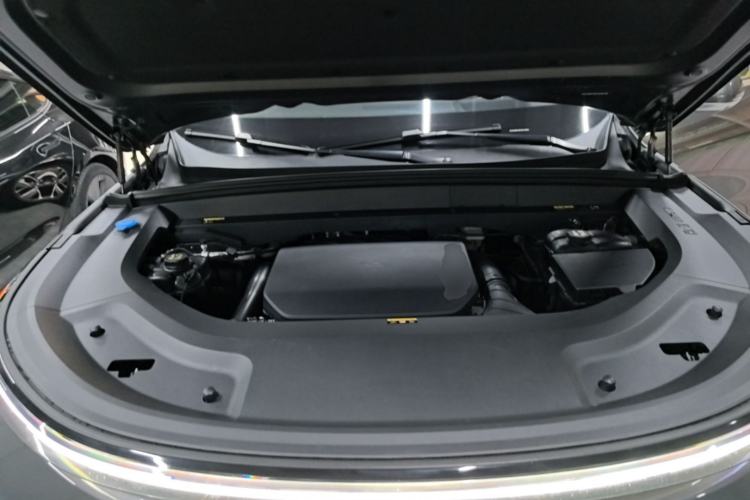 Used Li Auto L9 2022 Max model Engine Bay