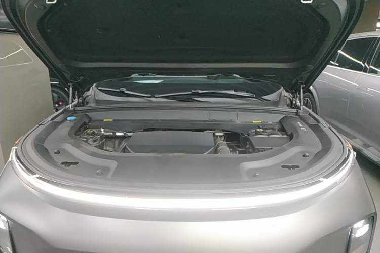 Used Li Auto L9 2022 Max model Engine Bay