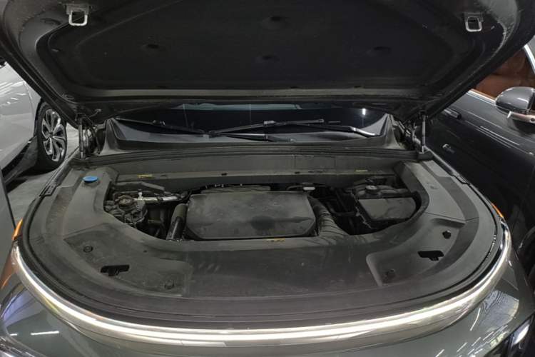 Used Li Auto L9 2022 Max model Engine Bay