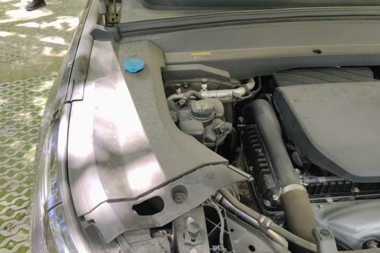 Used Li Auto L9 2022 Max model Engine Bay Right