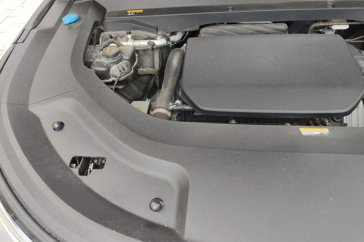 Used Li Auto L9 2022 Max model Engine Bay Right