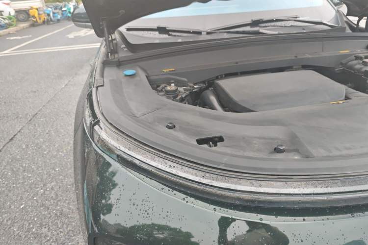 Used Li Auto L9 2022 Max model Engine Bay Right