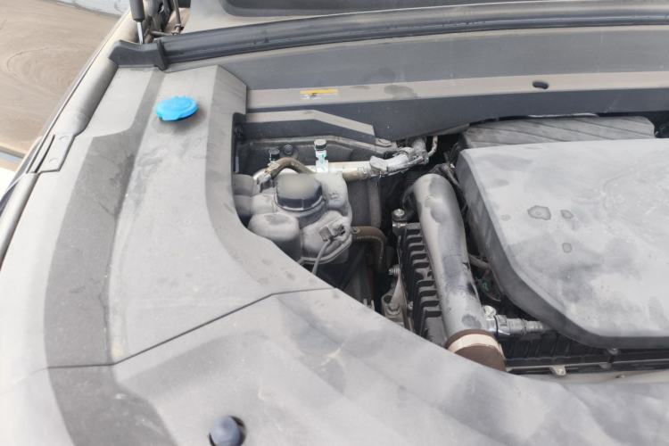 Used Li Auto L9 2022 Max model Engine Bay Right