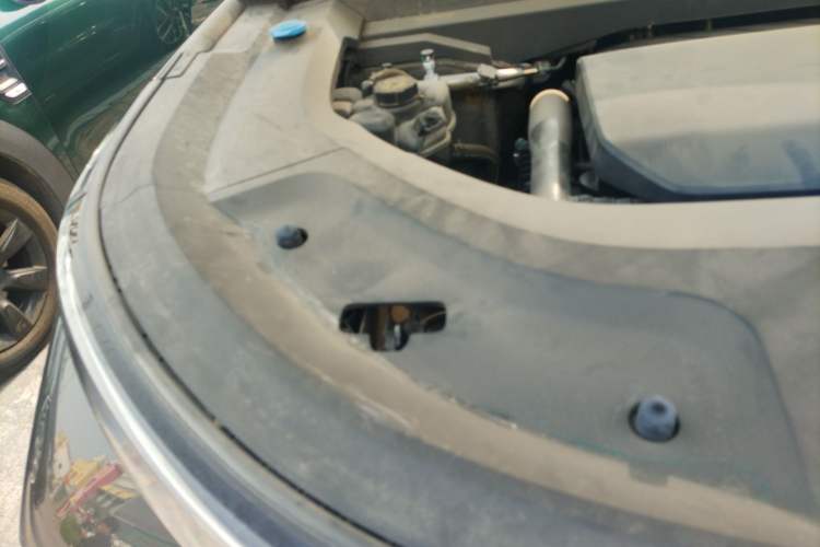 Used Li Auto L9 2022 Max model Engine Bay Right