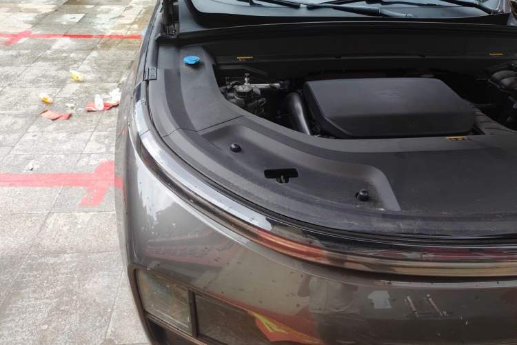 Used Li Auto L9 2022 Max model Engine Bay Right