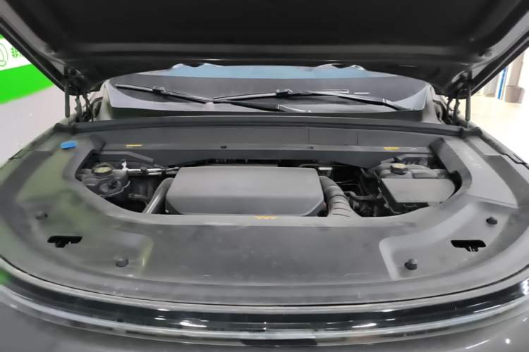 Used Li Auto L9 2022 Max model Engine Bay