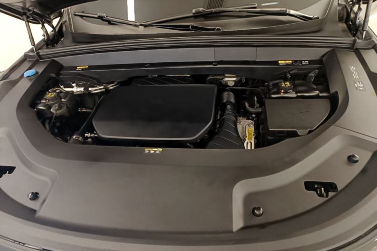 Used Li Auto L9 2022 Max model Engine Bay