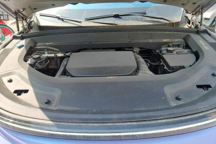 Used Li Auto L9 2022 Max model Engine Bay
