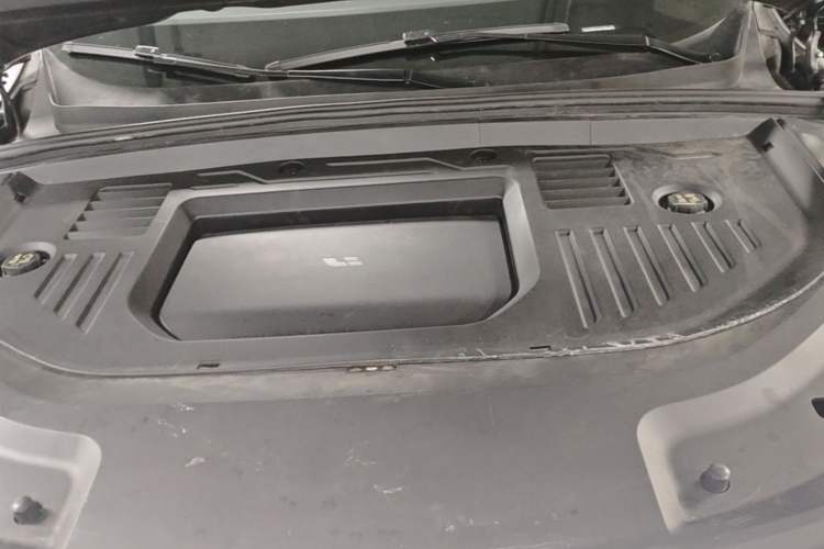 Used Li Auto L9 2022 Max model Engine Bay