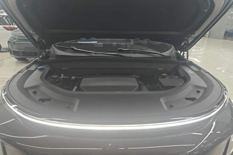 Used Li Auto L9 2022 Max model Engine Bay