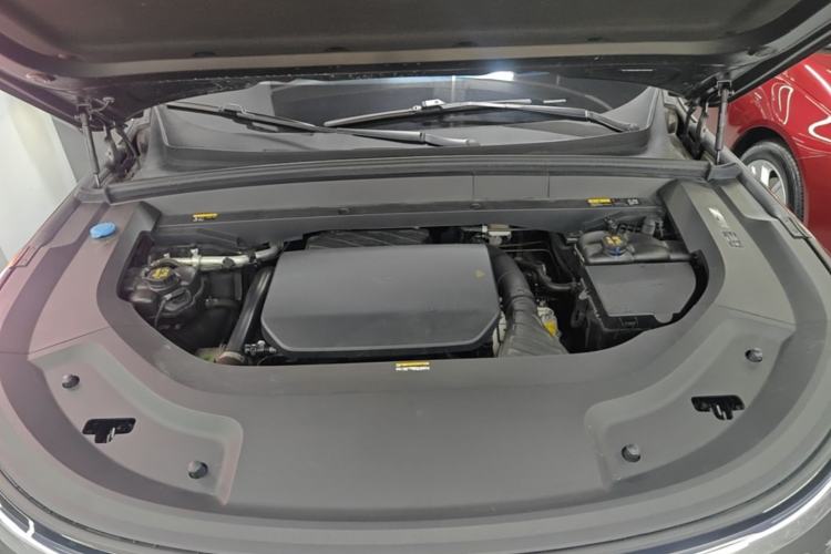 Used Li Auto L9 2022 Max model Engine Bay
