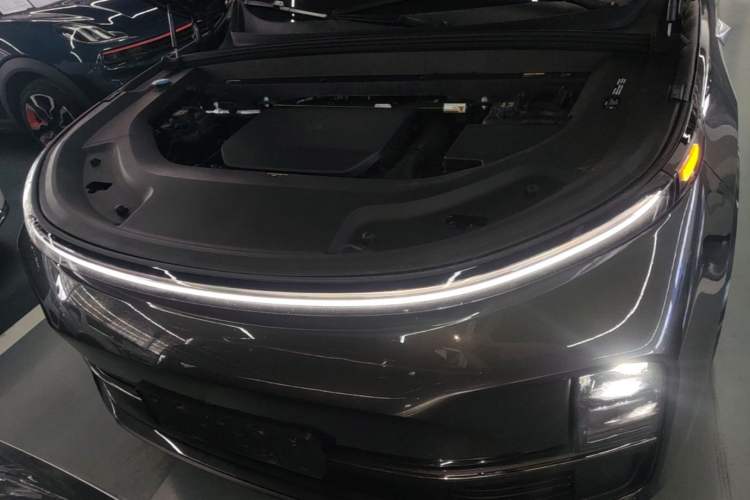 Used Li Auto L9 2022 Max model Engine Bay