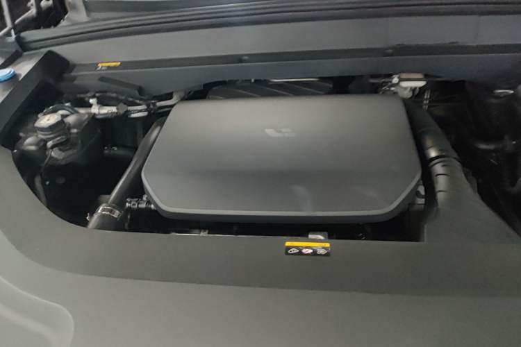 Used Li Auto L9 2022 Max model Engine Bay