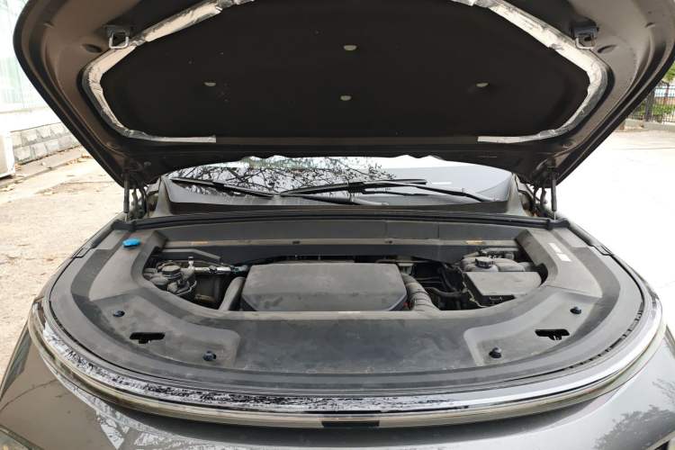 Used Li Auto L9 2022 Max model Engine Bay