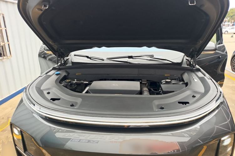 Used Li Auto L9 2022 Max model Engine Bay