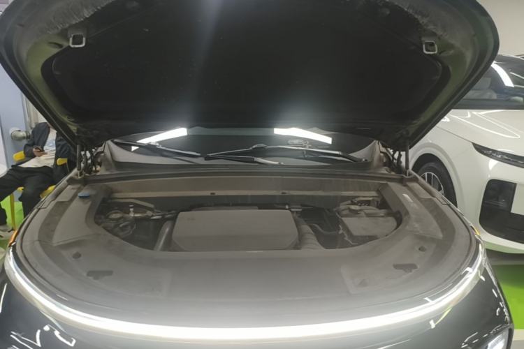 Used Li Auto L9 2022 Max model Engine Bay