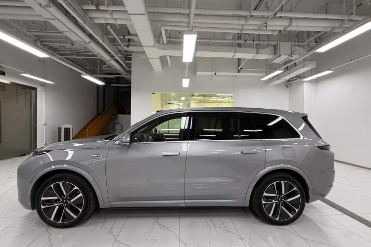 Used Li Auto L9 2022 Max model Exterior 2