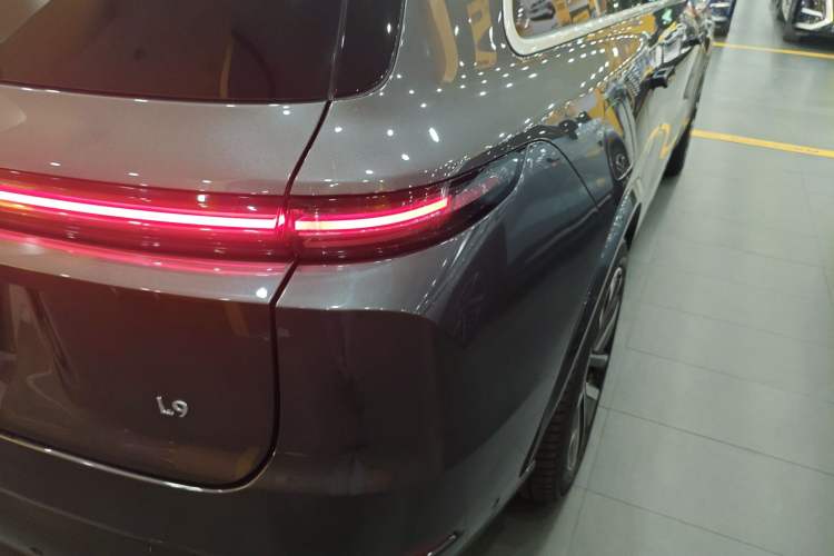 Used Li Auto L9 2022 Max model Exterior 3