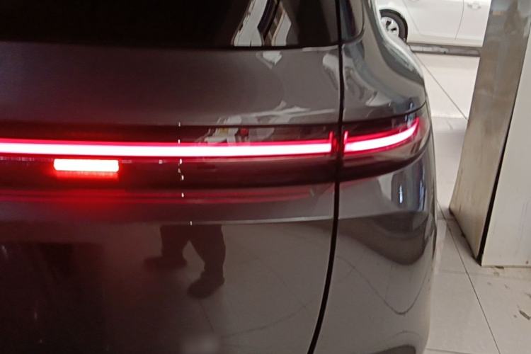 Used Li Auto L9 2022 Max model Exterior 3