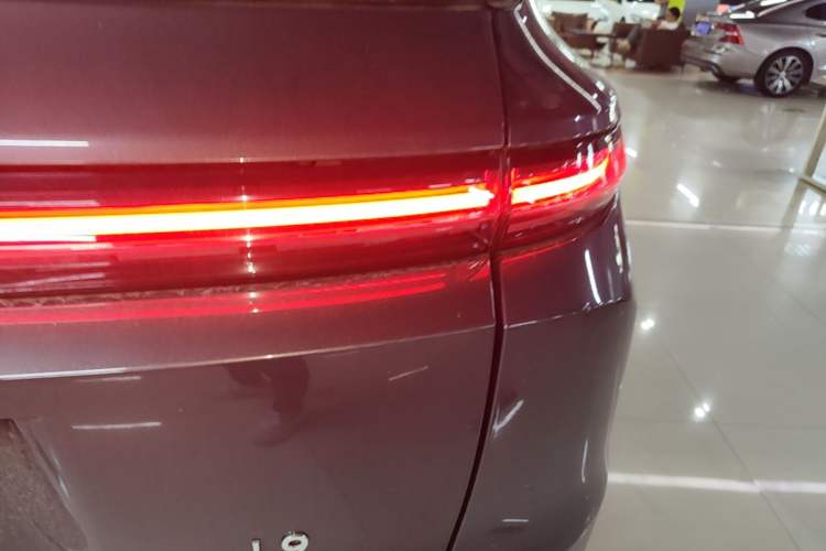 Used Li Auto L9 2022 Max model Exterior 3