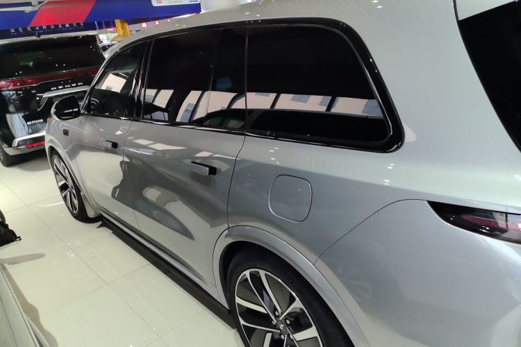 Used Li Auto L9 2022 Max model Exterior 4