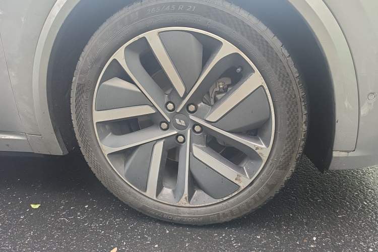 Used Li Auto L9 2022 Max model Exterior 7