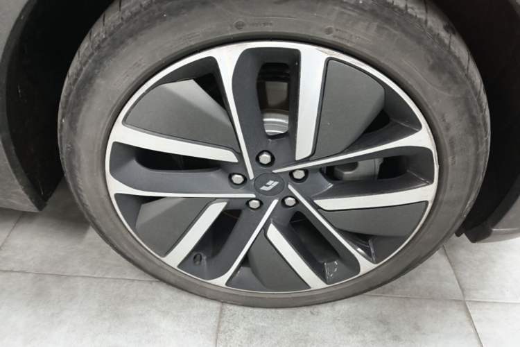 Used Li Auto L9 2022 Max model Exterior 7