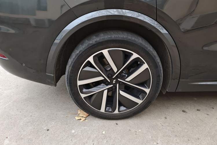 Used Li Auto L9 2022 Max model Exterior 8