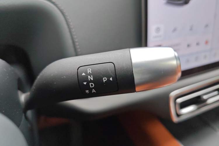 Used Li Auto L9 2022 Max model Gear Lever