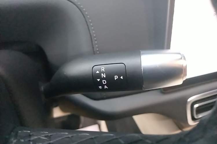 Used Li Auto L9 2022 Max model Gear Lever