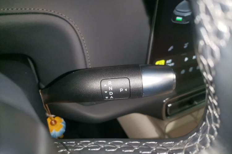 Used Li Auto L9 2022 Max model Gear Lever
