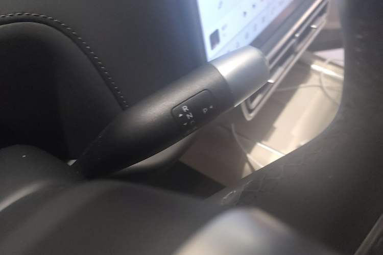 Used Li Auto L9 2022 Max model Gear Lever