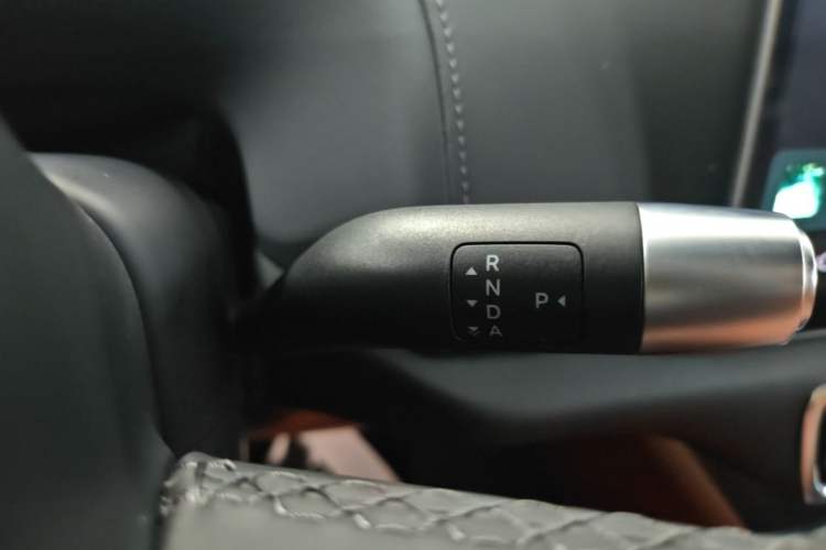 Used Li Auto L9 2022 Max model Gear Lever