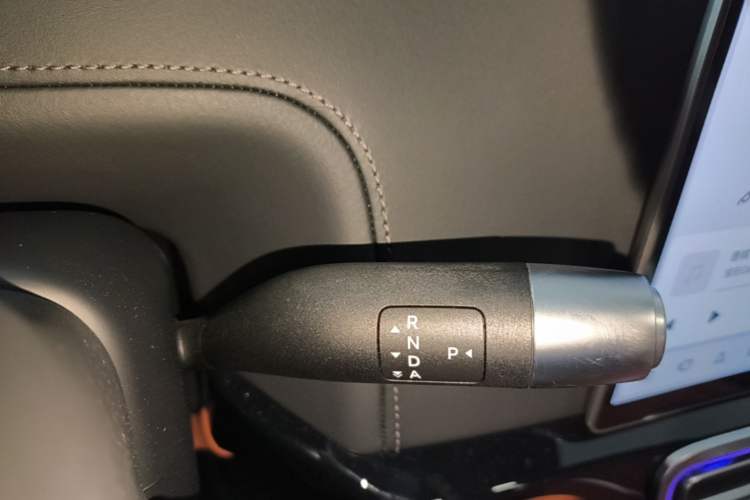 Used Li Auto L9 2022 Max model Gear Lever
