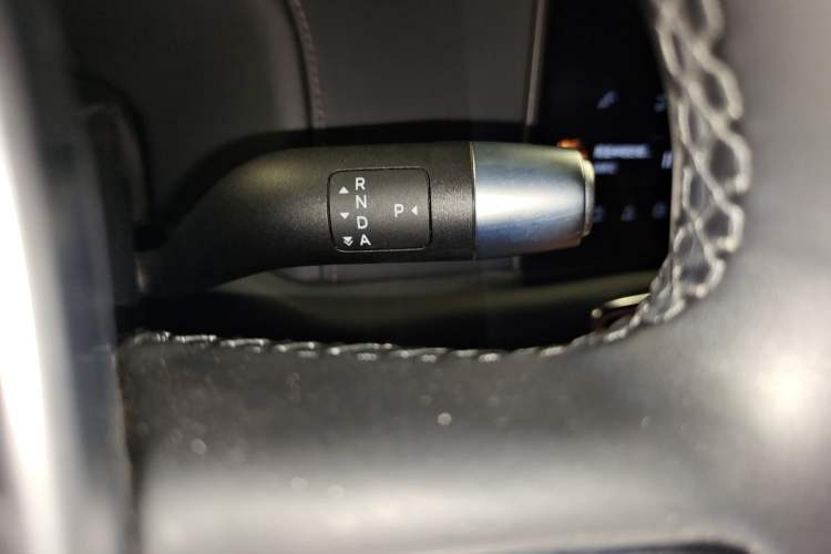 Used Li Auto L9 2022 Max model Gear Lever