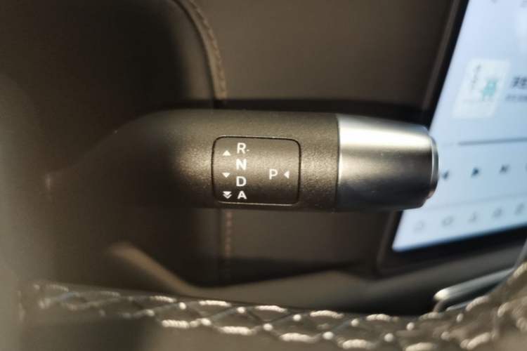 Used Li Auto L9 2022 Max model Gear Lever