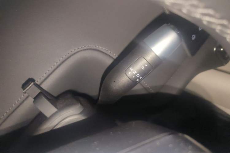 Used Li Auto L9 2022 Max model Gear Lever