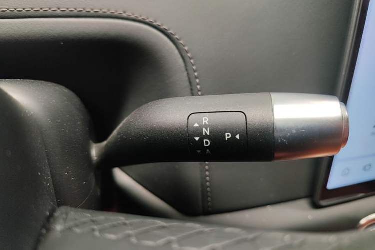 Used Li Auto L9 2022 Max model Gear Lever