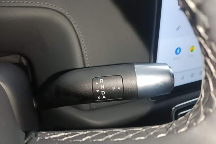 Used Li Auto L9 2022 Max model Gear Lever
