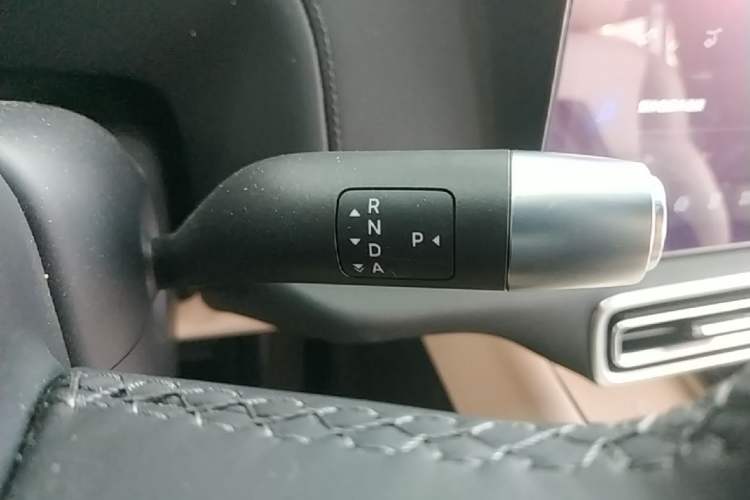 Used Li Auto L9 2022 Max model Gear Lever