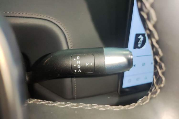 Used Li Auto L9 2022 Max model Gear Lever
