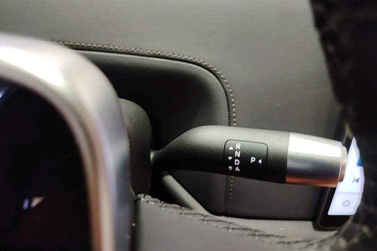 Used Li Auto L9 2022 Max model Gear Lever