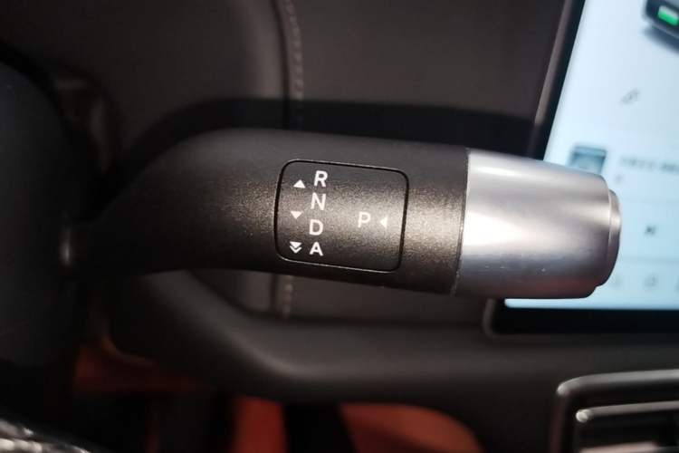 Used Li Auto L9 2022 Max model Gear Lever