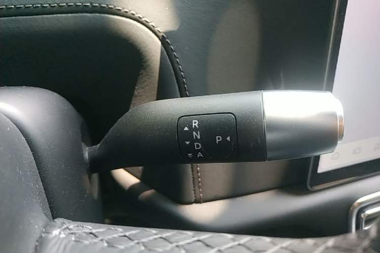 Used Li Auto L9 2022 Max model Gear Lever