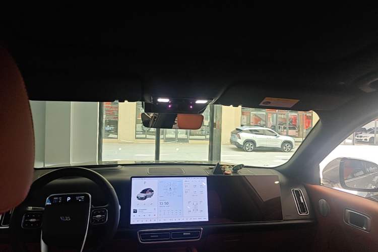 Used Li Auto L9 2022 Max model Headliner